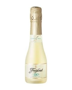 freixenet_0.0_white_12_x_200ml_packshot_1.jpg